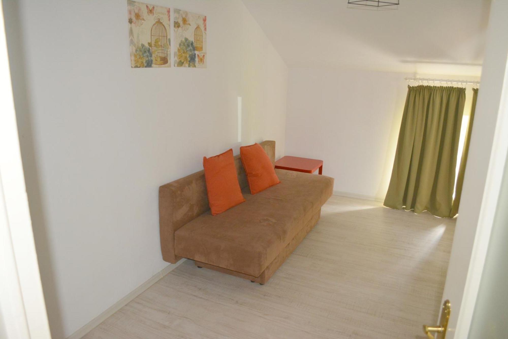 Hotel Colina Restaurant & Events à Bistriţa Chambre photo